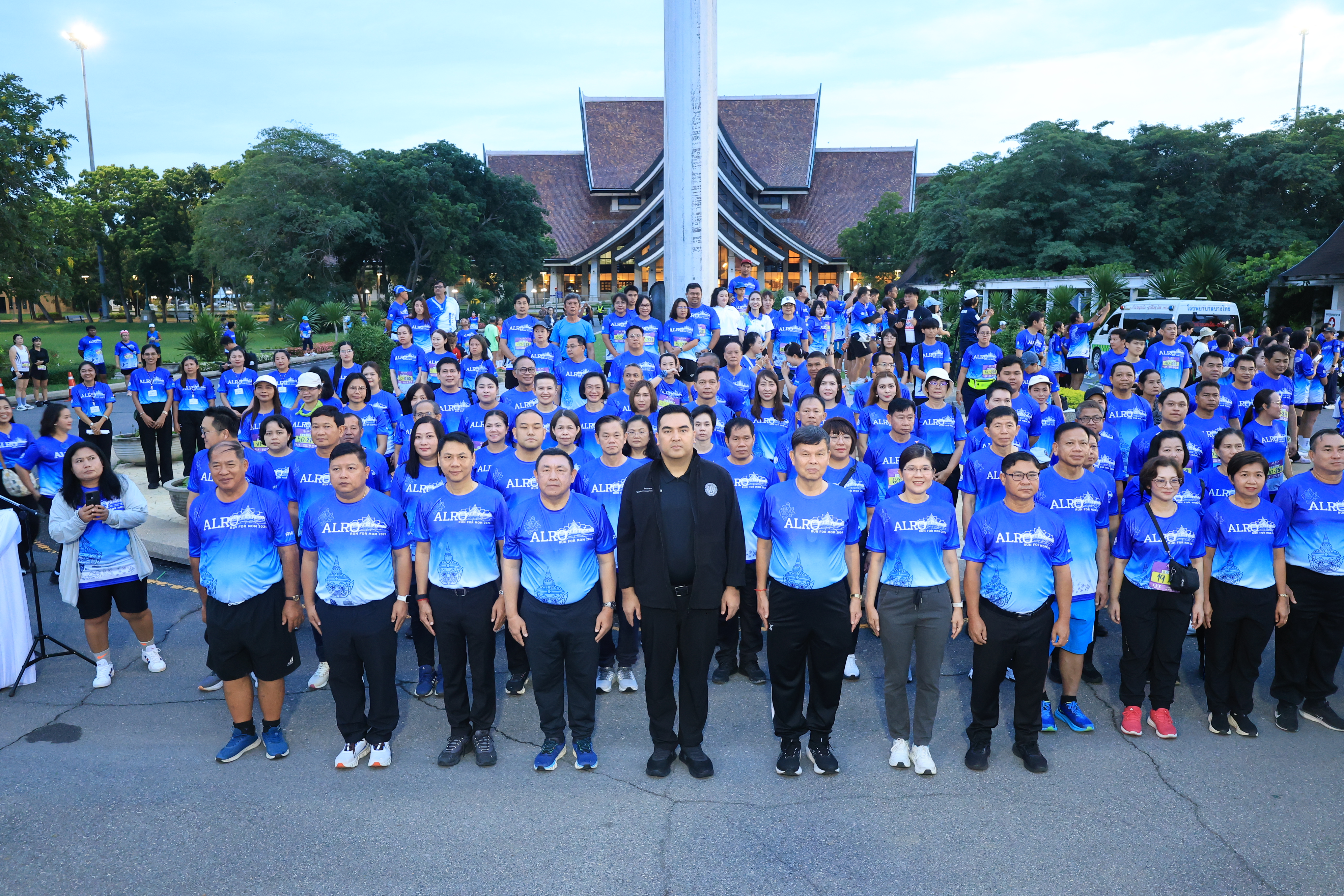 title - รมช.กษ. เปิดงาน “เดิน - วิ่ง เพื่อน้อมรำลึกในพระมหากรุณาธิคุณของสมเด็จพระนางเจ้าสิริกิติ์ พระบรมราชินีนาถ พระบรมราชชนนี พันปีหลวง ประจำปี พ.ศ. 2569” ณ ศูนย์ส่งเสริมและพัฒนาอาชีพเสริมนอกภาคการเกษตร จังหวัดพระนครศรีอยุธยา